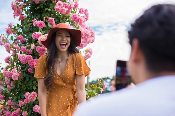 Couple taking photo's in the Victoria State Rose Garden